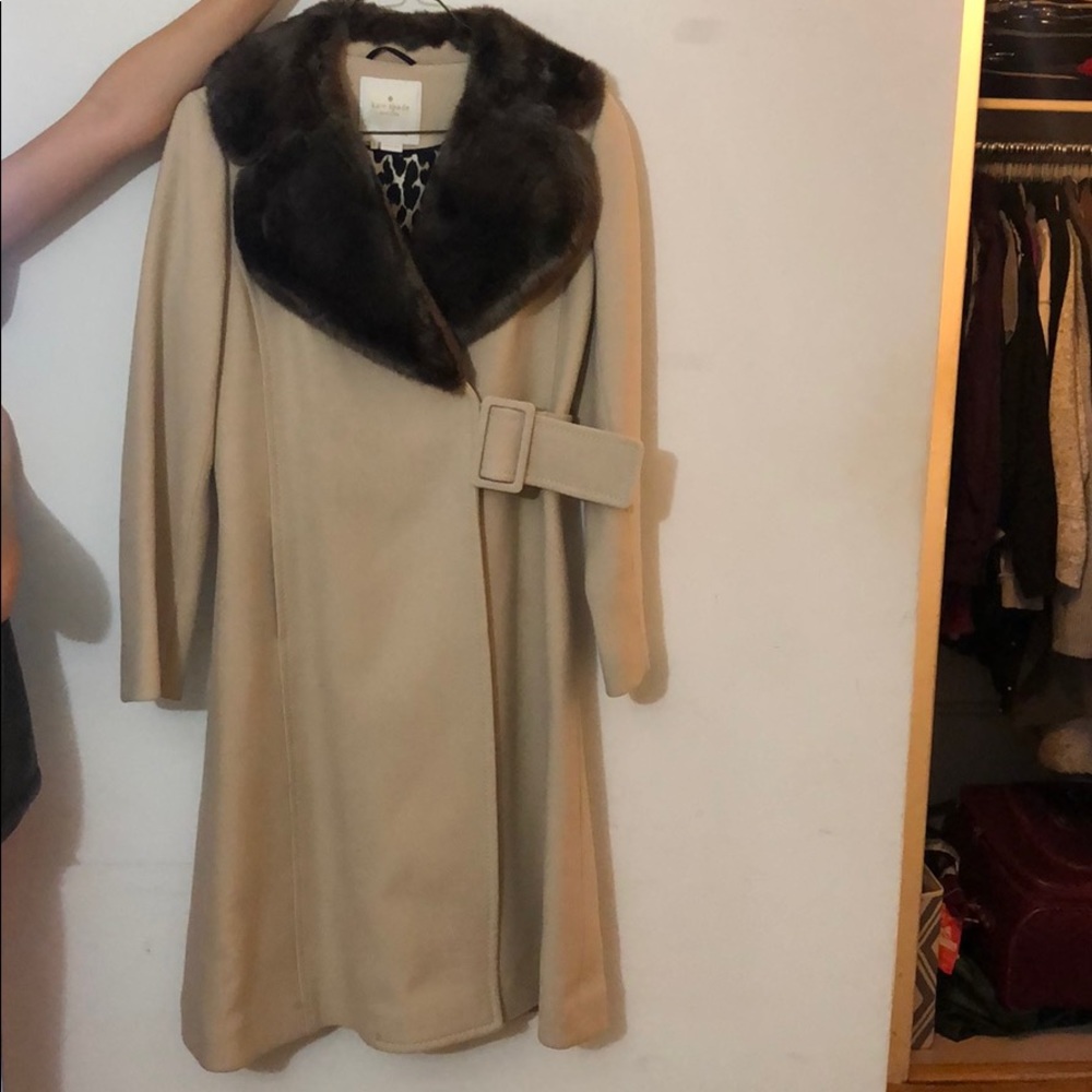 Kate Spade Tan Coat with Faux Fur Collar 100% wool